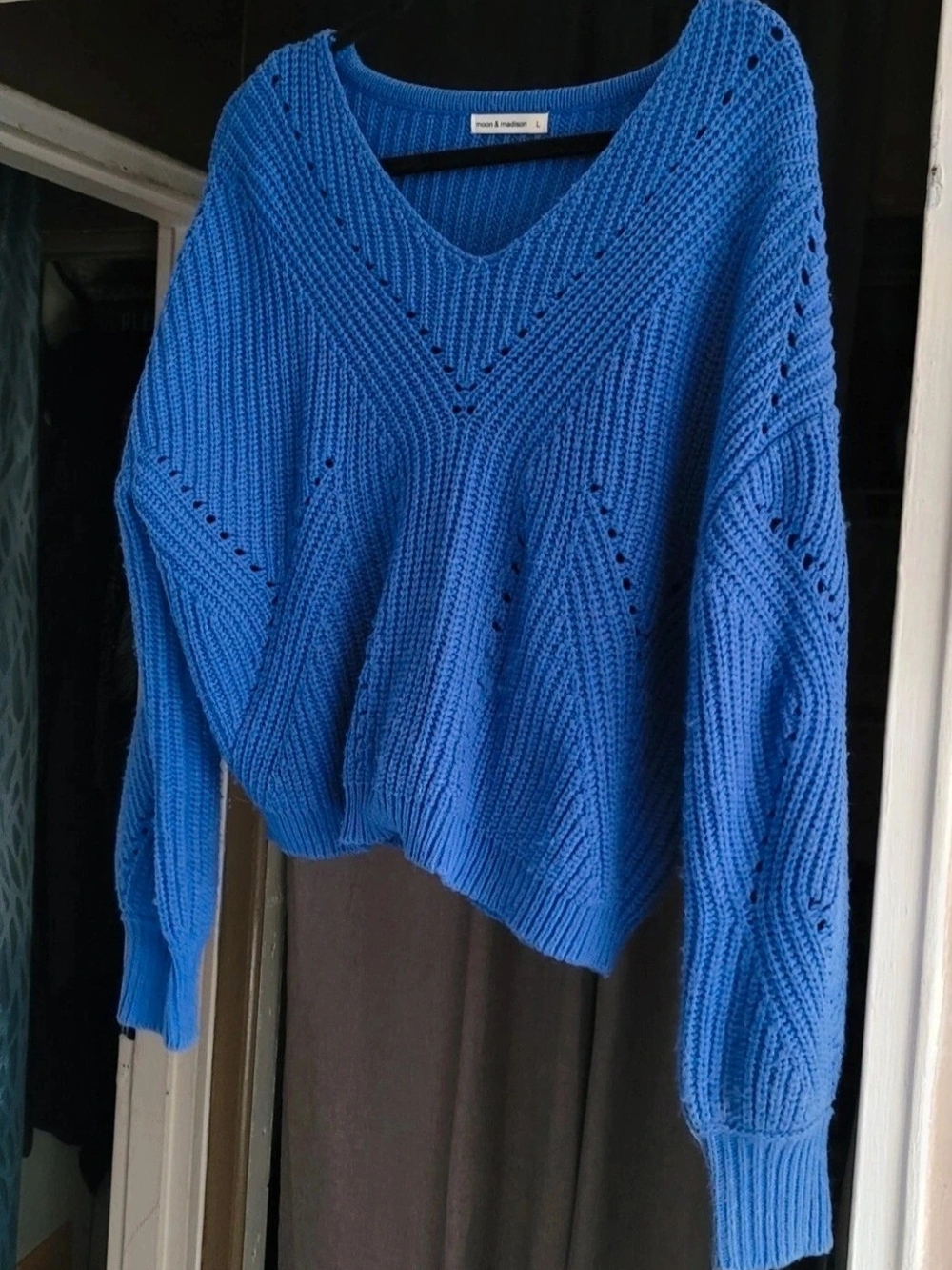 Moon & Madison Royal Blue Women's Sweater Size Large